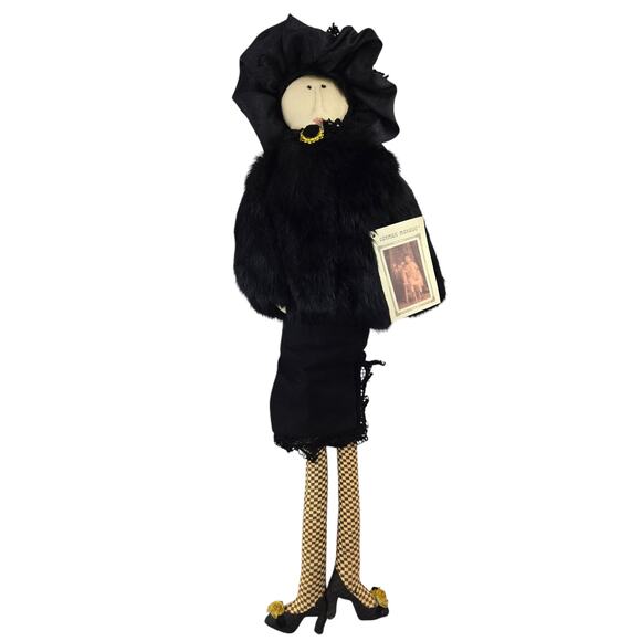 Carmen Manago | Sophia--In Her Black Rabbit Coat and Fab Hat - Picture 2 of 6